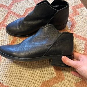 Dolce Vita Black Leather Ankle Booties